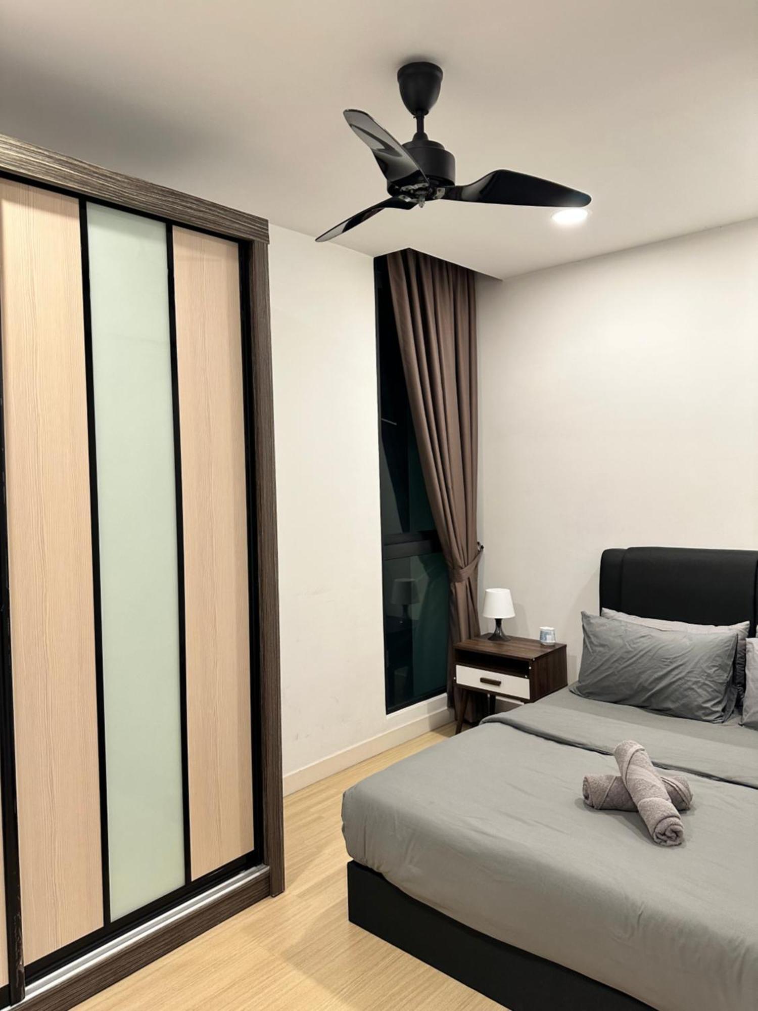 Embayu 188 Staycay * Shah Alam